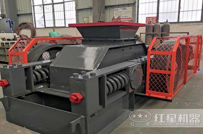 對輥式制砂機(jī) 對輥式制砂機(jī)