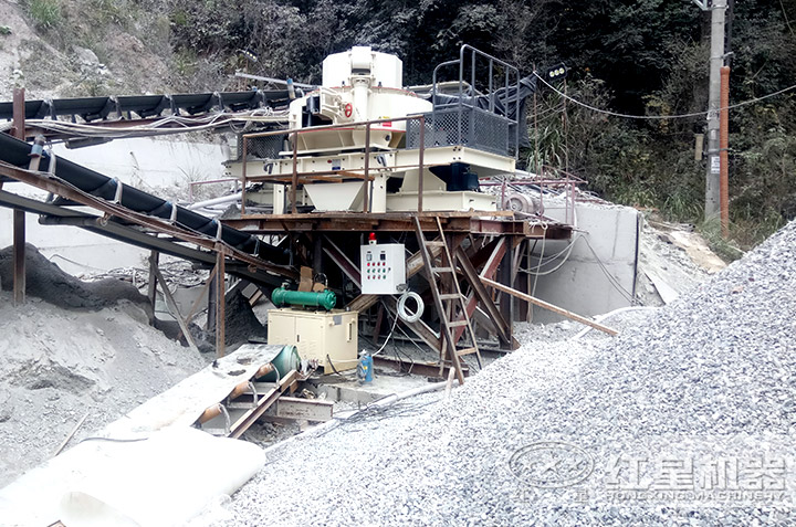 想要制砂生產(chǎn)線效率高高產(chǎn)，搭配設(shè)備很重要